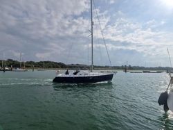 Beneteau Oceanis 323