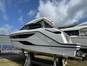 2024 Bavaria SR35 3