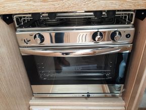 2024 Bavaria Cruiser 34 19