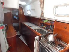 1997 BENETEAU OCEANIS 36 CC