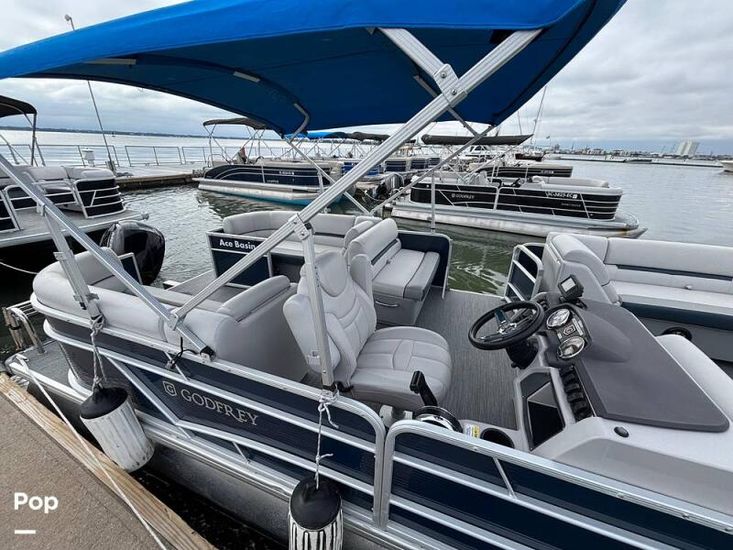 2023 Bimini sweetwater 2286 sb