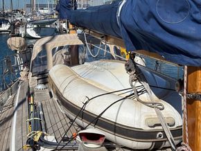 Tayana 37 Ketch - Coachroof/Wheelhouse