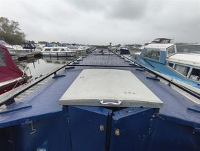 STEEL NARROW BOAT CRUISER STERN 45  - Coachroof/Wheelhouse