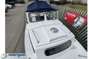 Hardy PH 17 - bow hatch