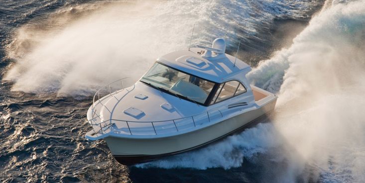 Hatteras 45 Express