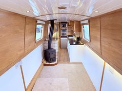 60FT 2009 Wraparound Bow Cruiser Stern NB built by Floating Holidays