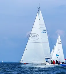 1983 BENETEAU FIRST 32