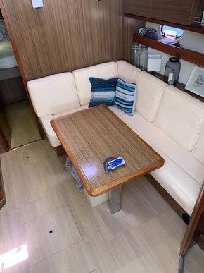 2012 Bavaria Sport 43 Hard Top 24