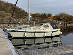LM30 Pilothouse Yacht (Masthead Sloop)