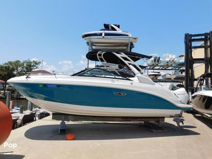 2021 Sea Ray 250 sdx