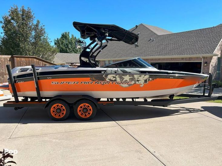 2010 Correct Craft super air nautique 230