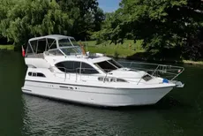 2004 Haines 320 Aft Cabin