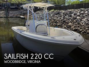 2024 Sailfish 220 CC
