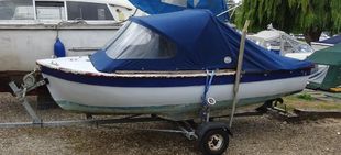 Day boat