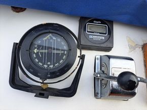 Flybridge depth repeater and compass