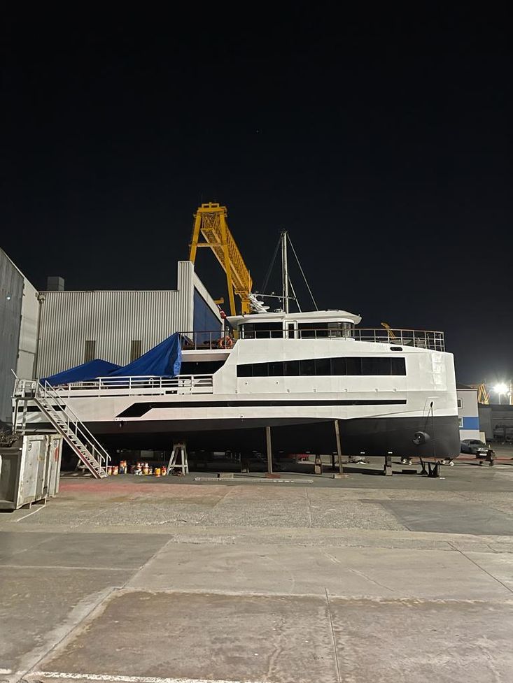 24 METER STEEL SUPPLY BOAT WITH CRANE