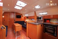 2011 Bavaria Cruiser 36