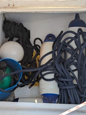 Stern locker