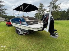 2017 Bayliner Element XR7