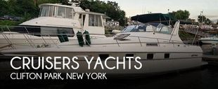 1989 Cruisers Yachts Esprit 3370
