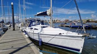 2005 Hunter Legend 33