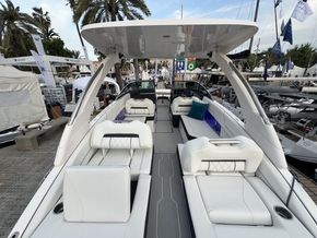2025 Regal LS6 bowrider 17