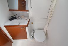 Oceanis 48