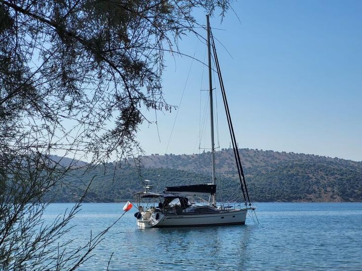 Bavaria 40 Vision - new engine and sails