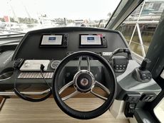 2020 Bavaria R40