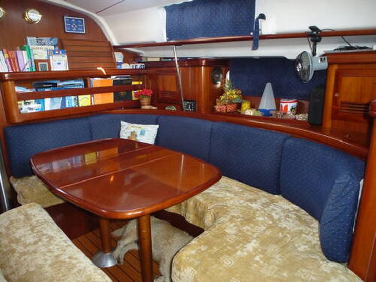 2003 Beneteau Oceanis 411