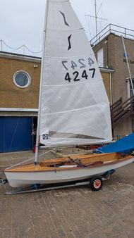 Solo 4247 Andy Miles + Paintcraft