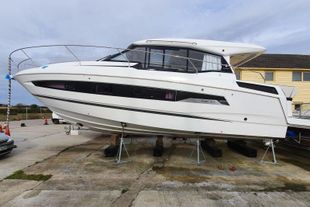 2023 Jeanneau NC 37