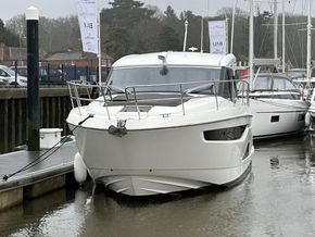2020 Bavaria R40 8