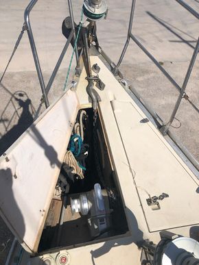 anchor winch
