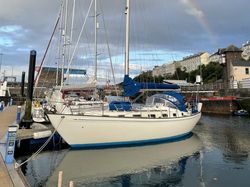 Rival 38 Ocean Cruiser