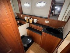 2001 Silverton 453 Motor Yacht