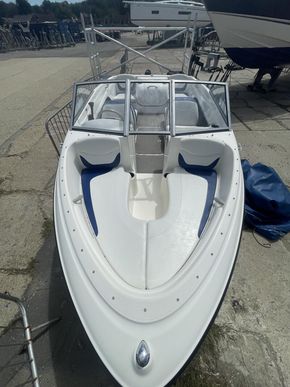 2005 Bayliner  175BR 7