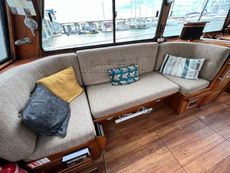 41ft twin engine motor yacht