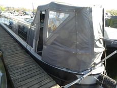 A Moment In Time 45ft 2000 South West Durham Cruiser Stern