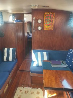 cabin facing forwards