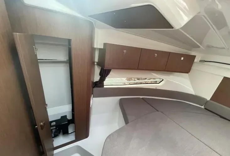2023 Beneteau Antares 9