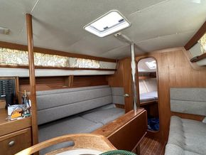 1993 Hunter Legend  Hunter Channel 323 35