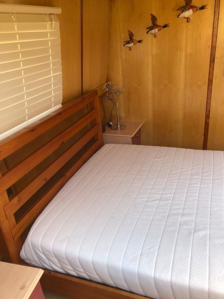 57ft x 10ft Wide Beam houseboat