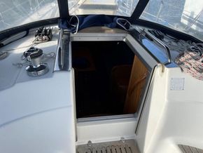 2006 Bavaria Cruiser 30 16