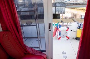 2001 Rodman 800 Flybridge 10