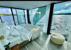 NEW BUILD - 15m Houseboat