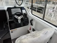2025 Beneteau Antares 8
