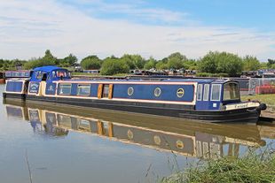 58ft Cruiser Stern Narrowboat with 10ft Butty Tender