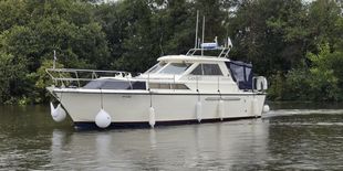 Princess 33