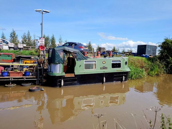 Mallard Narrow Boats 25 Cruiser Stern for sale UK, Mallard Narrow Boats